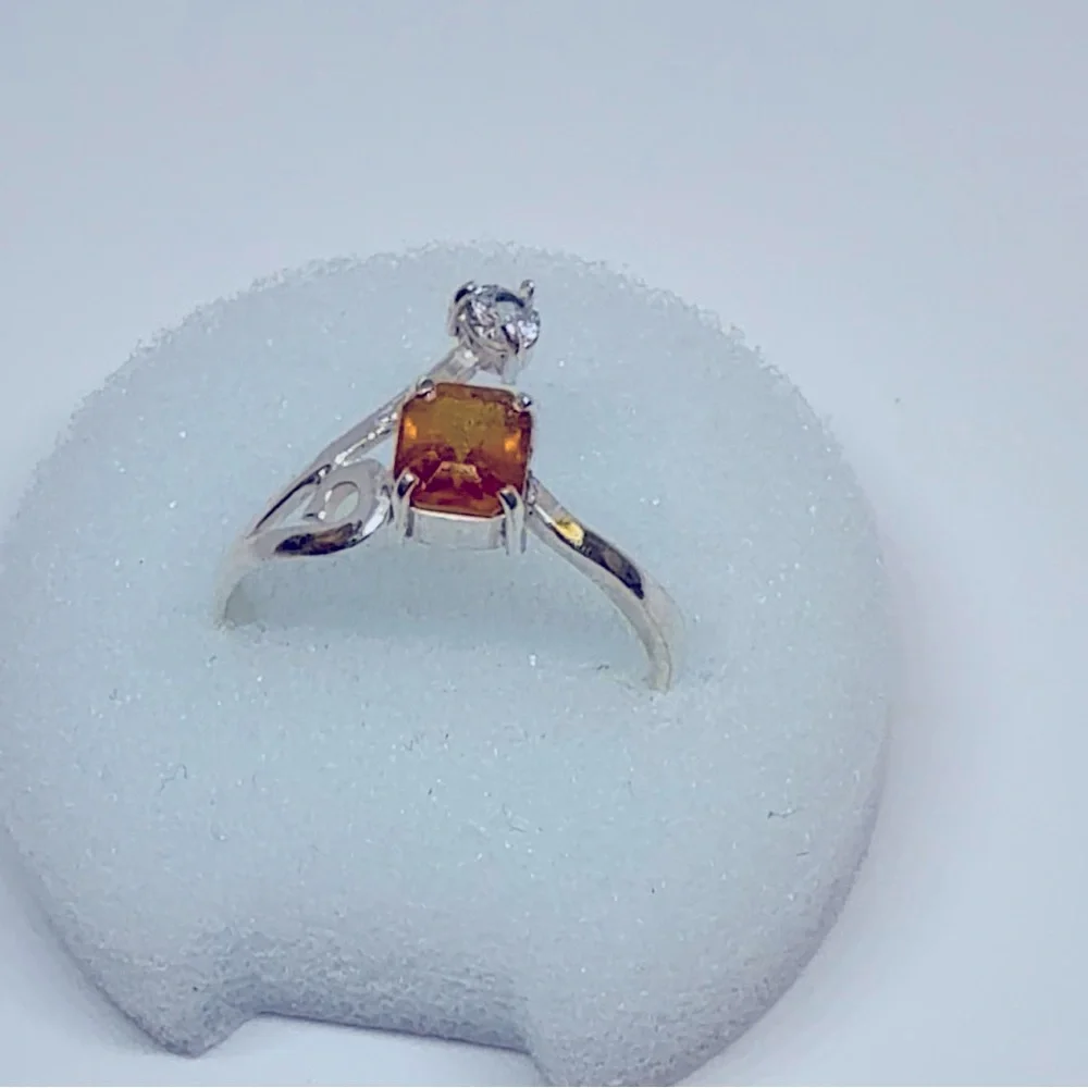 Handmade Beautiful Natural Garnet & Zircon Gemstone 925 Silver Ring - Picture 4 of 5